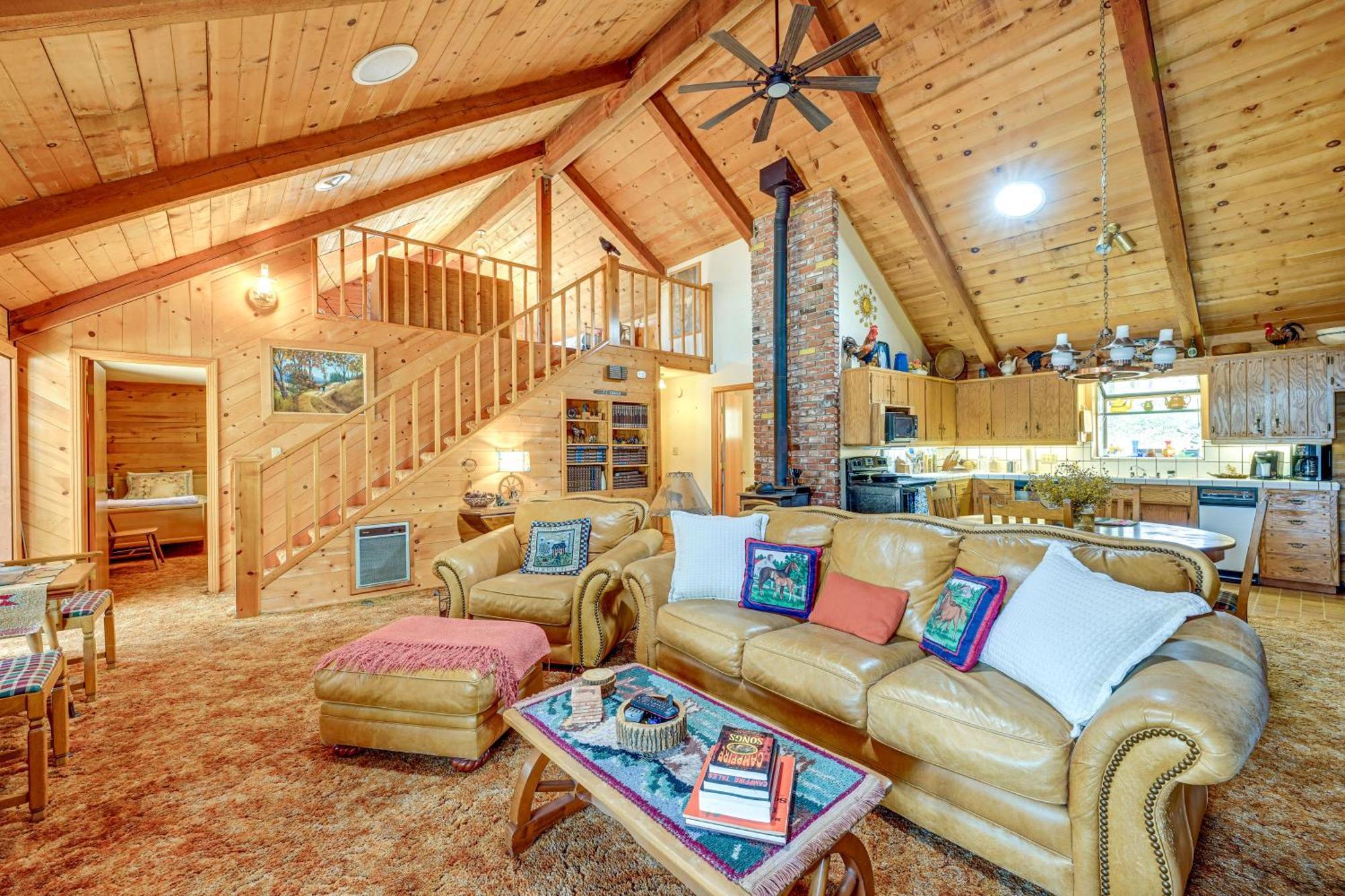 Cozy Family-Friendly Badger Retreat With Fireplace! Dış mekan fotoğraf
