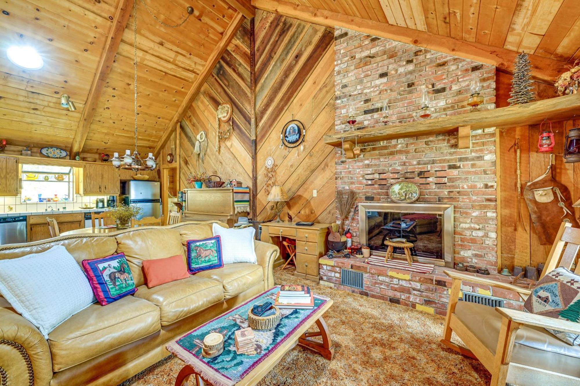 Cozy Family-Friendly Badger Retreat With Fireplace! Dış mekan fotoğraf