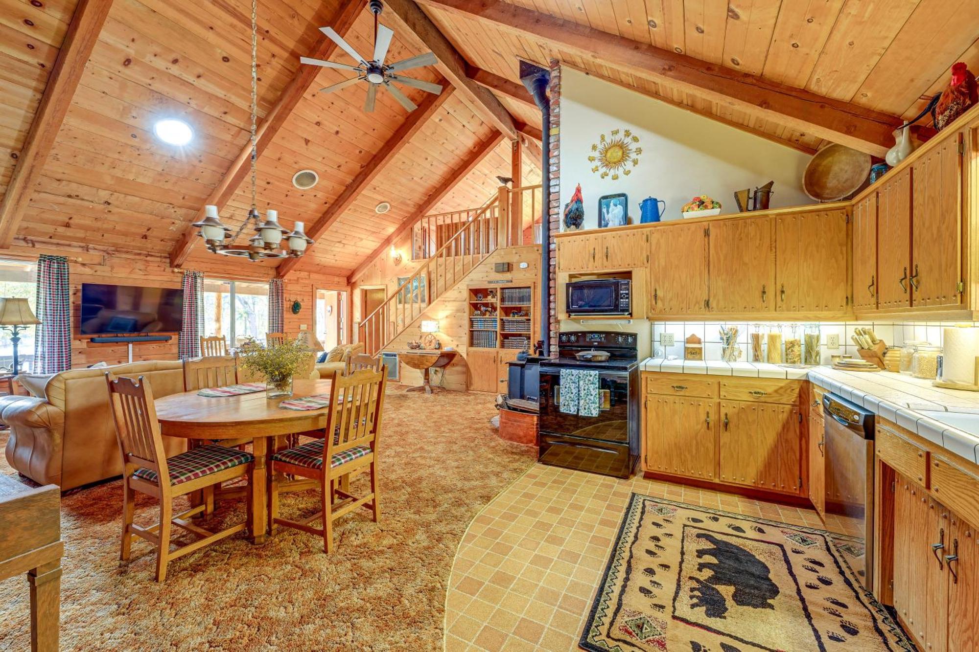 Cozy Family-Friendly Badger Retreat With Fireplace! Dış mekan fotoğraf
